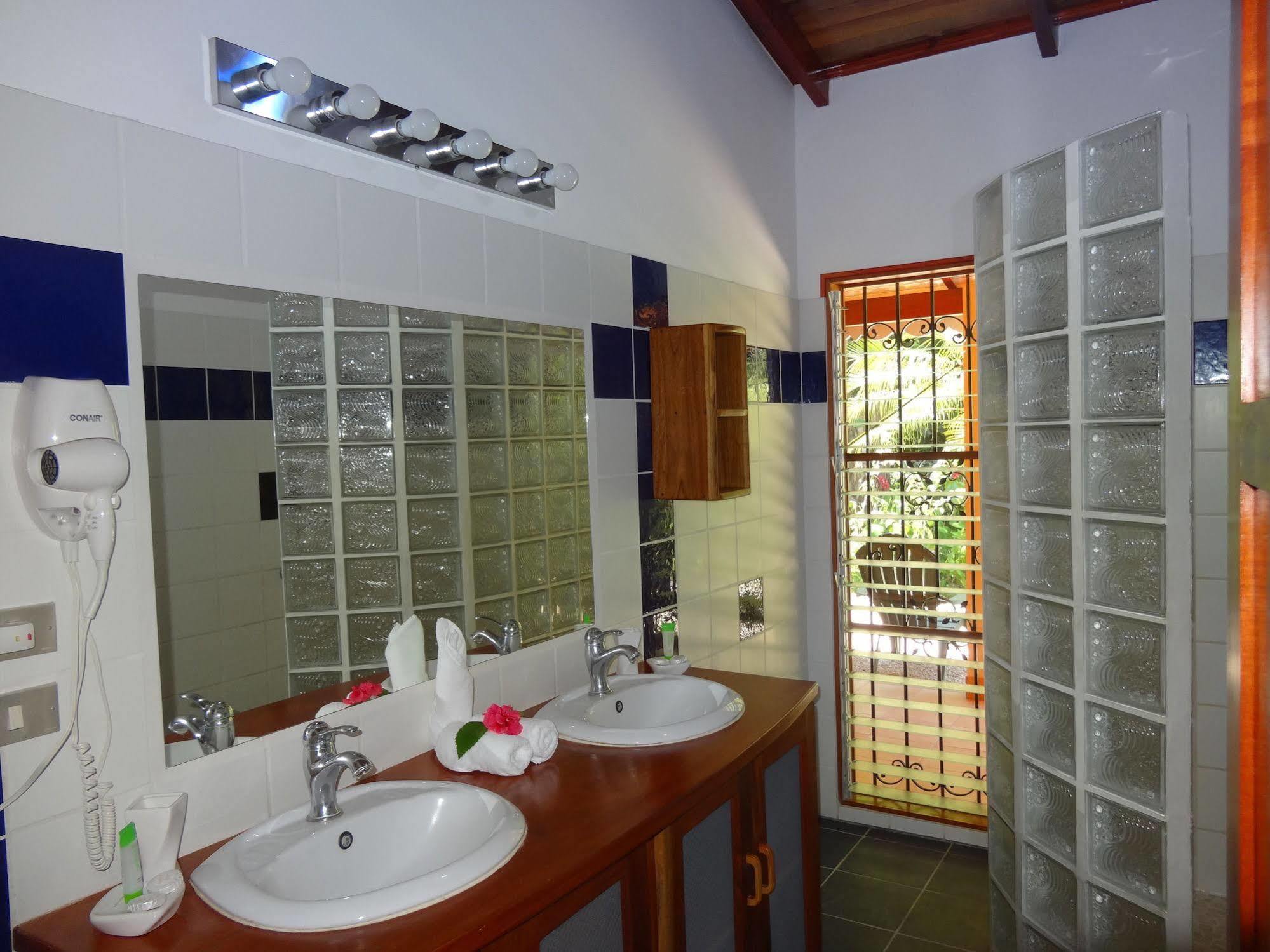 Hotel El Pequeno Gecko Verde Sámara 외부 사진