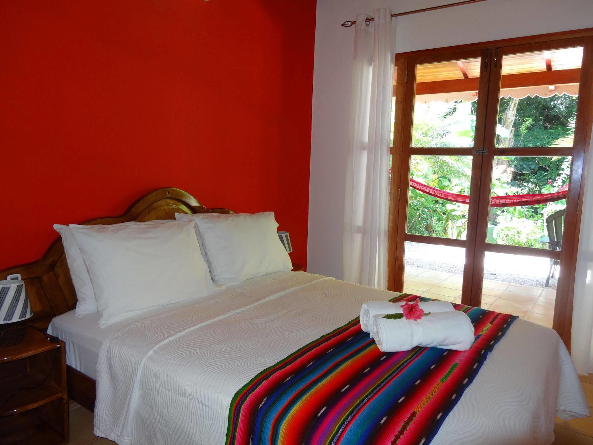 Hotel El Pequeno Gecko Verde Sámara 외부 사진